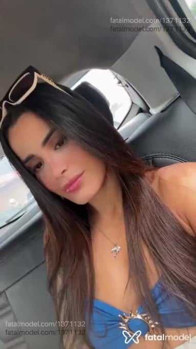 Acompanhante mulher com cabelo castanho de olhos castanhos - Sophia Albuquerque Acompanhante mulher com cabelo castanho de olhos castanhos - Sophia Albuquerque