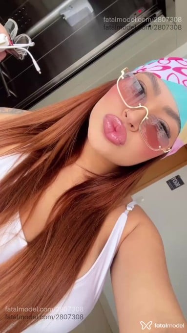 Acompanhante mulher com cabelo castanho de olhos castanhos em São Luís Acompanhante mulher com cabelo castanho de olhos castanhos em São Luís - Bianca Melo