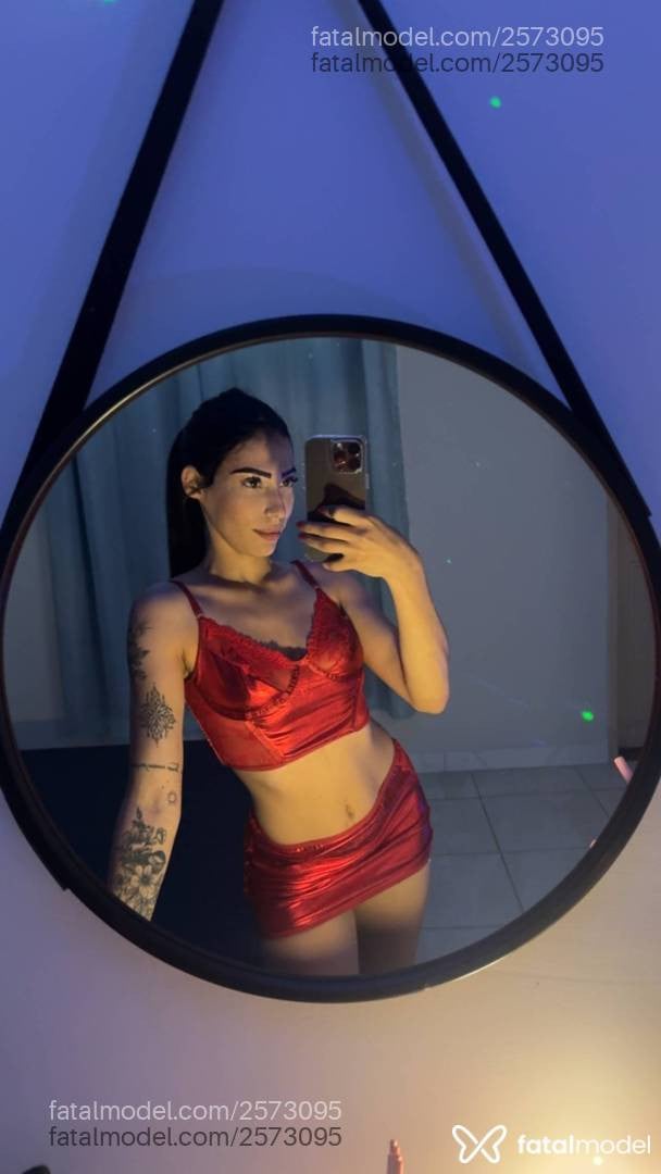 Acompanhante mulher morena (o) de olhos castanhos em Guarapari - Clara Moraes
