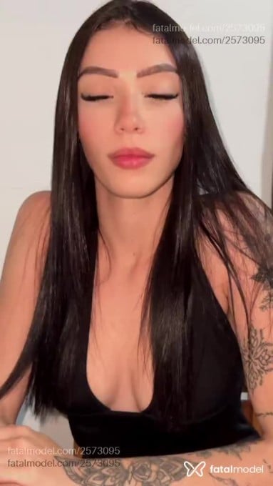 Acompanhante mulher morena (o) de olhos castanhos em Guarapari - Clara Moraes