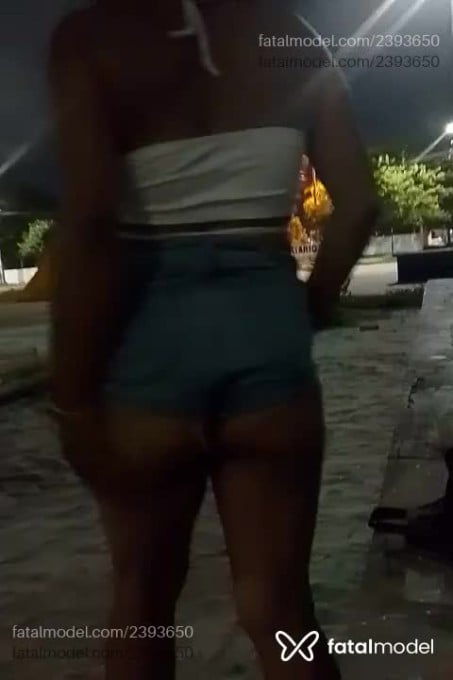 Acompanhante mulher com cabelo castanho de olhos castanhos em João Pessoa - Ericasada
