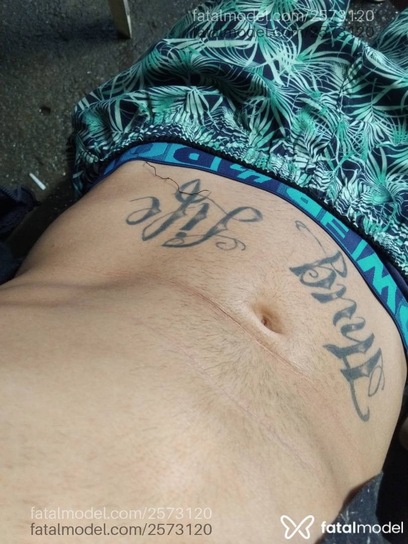 Acompanhante homem com cabelo castanho de olhos castanhos em Governador Valadares - Danieldelas
