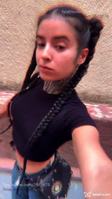 Acompanhante mulher morena (o) de olhos castanhos - Beatriz Acompanhante mulher morena (o) de olhos castanhos - Beatriz