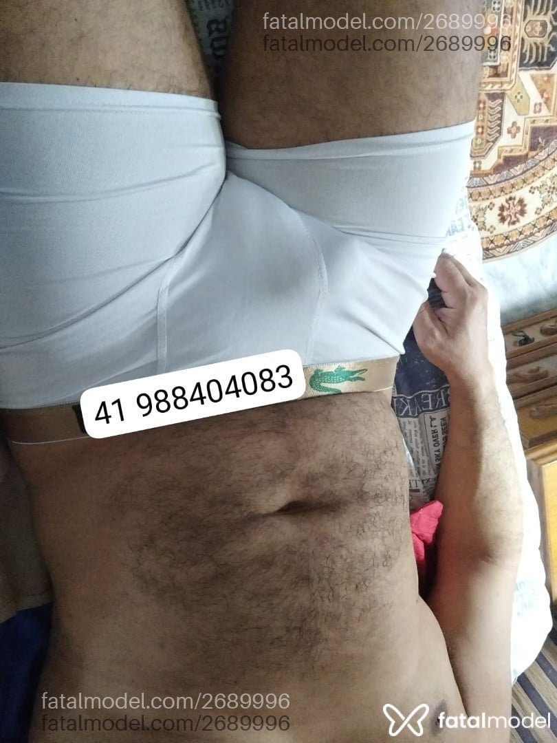 Acompanhante homem com cabelo castanho de olhos castanhos em Umuarama Acompanhante homem com cabelo castanho de olhos castanhos em Umuarama - Amigosecretoativo