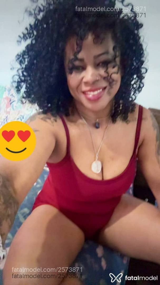 Acompanhante mulher morena (o) de olhos pretos em Cascavel - Cacau