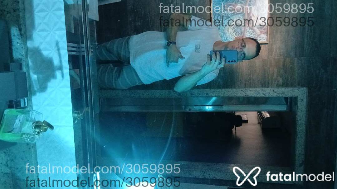 Acompanhante homem morena (o) de olhos pretos em Belo Horizonte - Maxbh