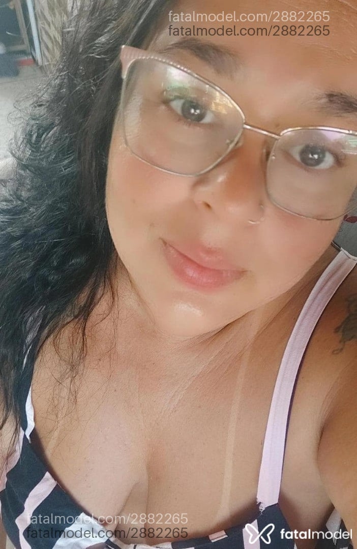 Acompanhante mulher morena (o) de olhos pretos em Duque de Caxias - Savahna