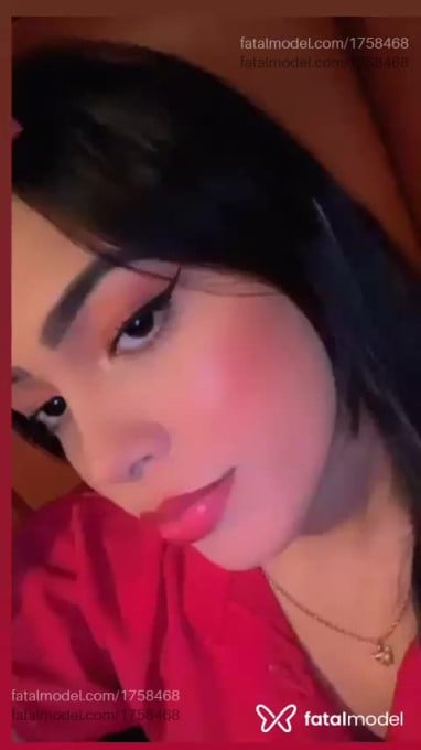 Acompanhante mulher morena (o) de olhos pretos em Curitiba - Clarice