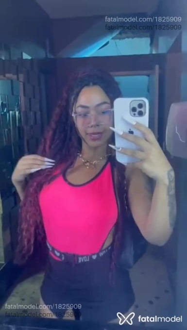 Acompanhante mulher morena (o) de olhos castanhos em São Paulo - Valentina Oliver