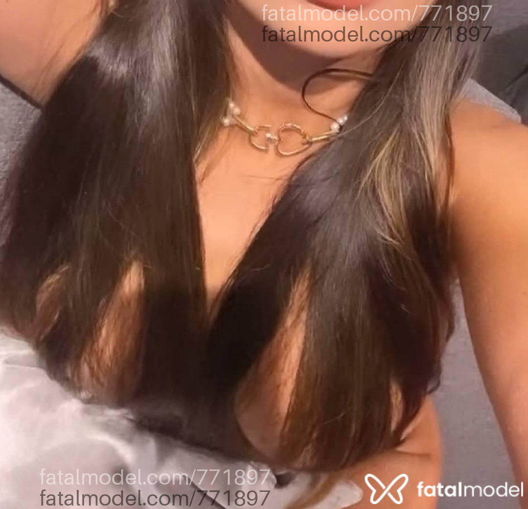 Acompanhante mulher morena (o) de olhos castanhos em Uberlândia - Mariana Dourado