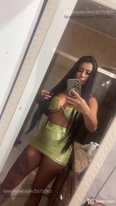 Acompanhante mulher morena (o) de olhos castanhos - Priscila Acompanhante mulher morena (o) de olhos castanhos - Priscila