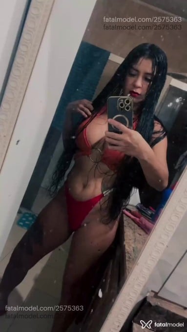 Acompanhante mulher morena (o) de olhos castanhos - Priscila Acompanhante mulher morena (o) de olhos castanhos - Priscila