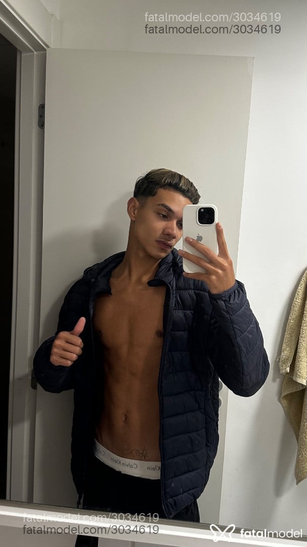 Acompanhante homem loira (o) de olhos castanhos em Rio de Janeiro - Jhony
