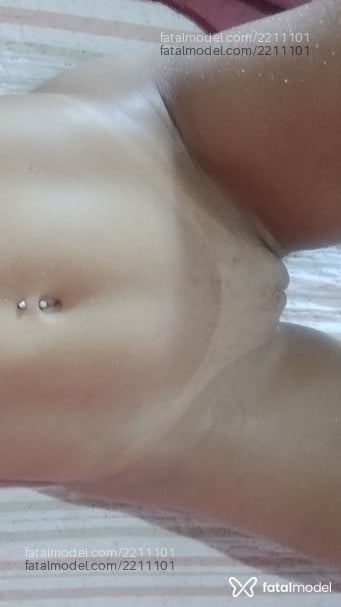 Acompanhante mulher loira (o) de olhos mel em Brasília - ísis Bella