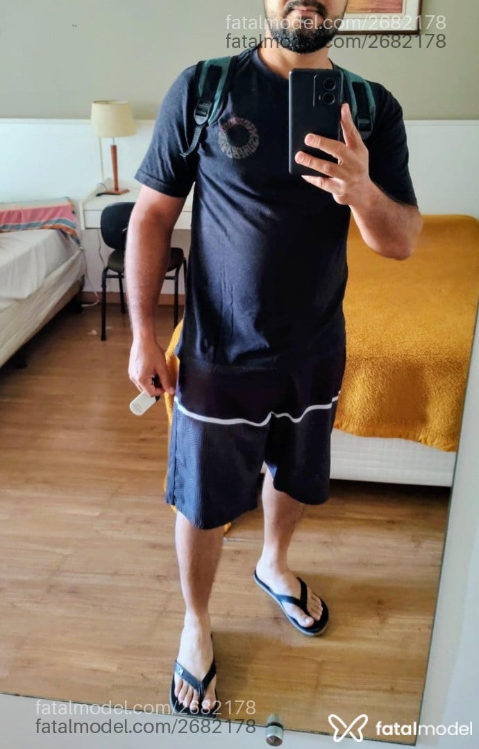 Acompanhante homem com cabelo castanho de olhos castanhos em Curitiba - Valter