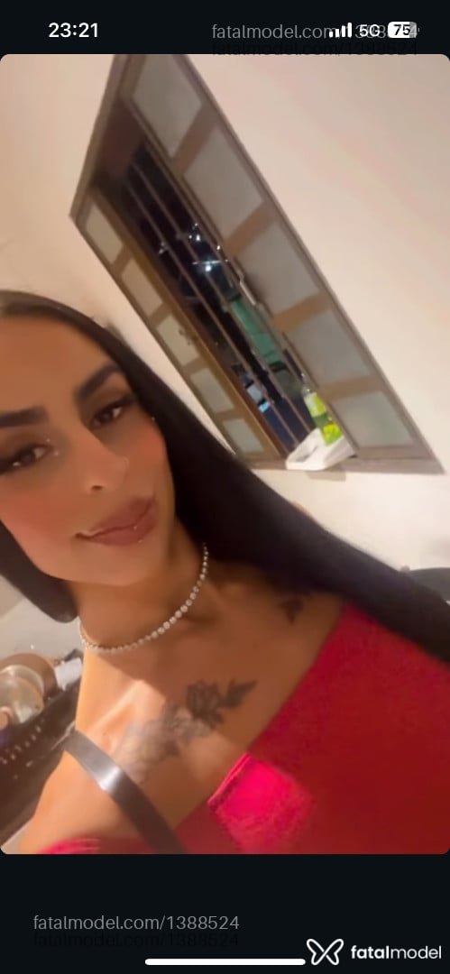 Acompanhante mulher trans morena (o) de olhos castanhos em Porto Alegre - Eduarda