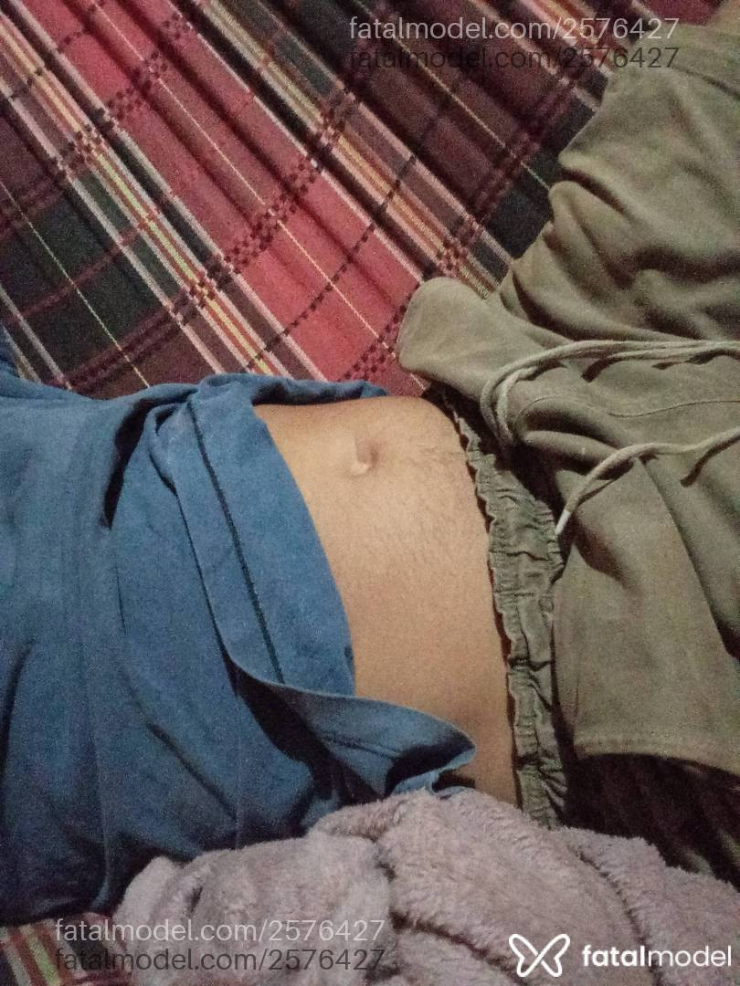Acompanhante homem com cabelo castanho de olhos castanhos em Canaã dos Carajás Acompanhante homem com cabelo castanho de olhos castanhos em Canaã dos Carajás - Oooo