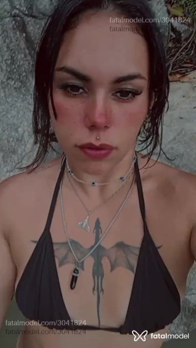 Acompanhante mulher com cabelo castanho de olhos castanhos - Bruninha Acompanhante mulher com cabelo castanho de olhos castanhos - Bruninha