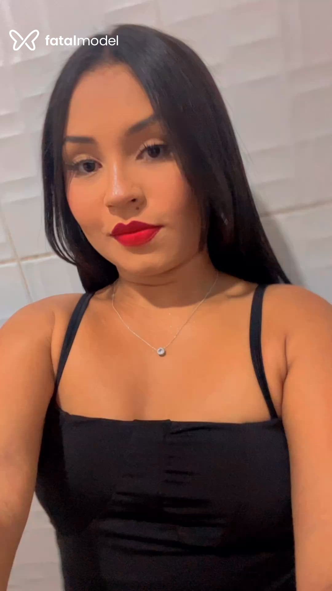 Acompanhante mulher com cabelo castanho de olhos castanhos - Marielly Ferrari