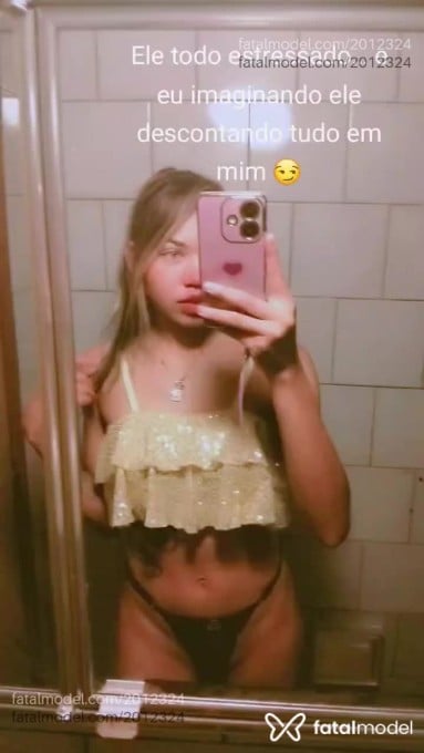 Acompanhante mulher com cabelo castanho de olhos cinza em Bragança Paulista - Beka Morena