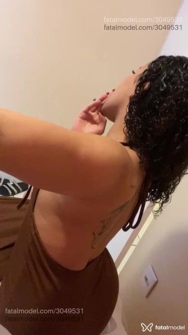 Acompanhante mulher morena (o) de olhos castanhos em São Paulo Acompanhante mulher morena (o) de olhos castanhos em São Paulo - Laysla