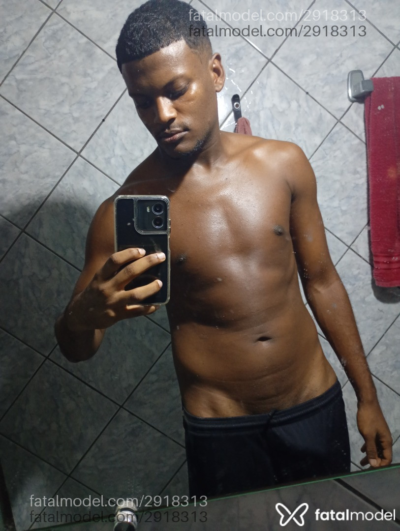 Acompanhante homem morena (o) de olhos castanhos em Virtual - Neguinho Fr