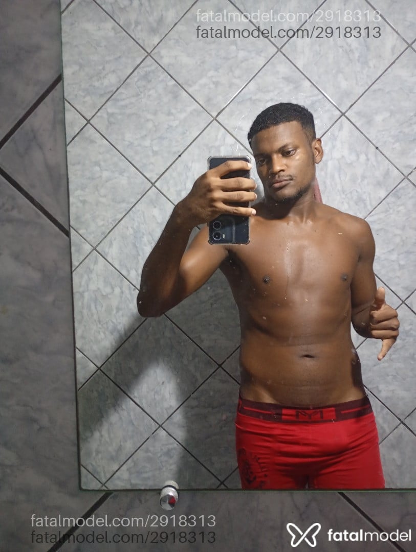 Acompanhante homem morena (o) de olhos castanhos em Virtual - Neguinho Fr