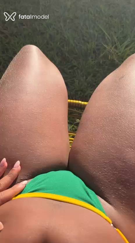 Acompanhante mulher morena (o) de olhos pretos em Paranaíba Acompanhante mulher morena (o) de olhos pretos em Paranaíba - Morena