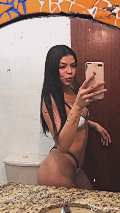 Acompanhante mulher morena (o) de olhos castanhos em Virtual - Anna Linz