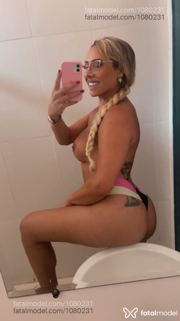 Acompanhante mulher trans loira (o) de olhos castanhos em São Paulo - Geovanna portylla