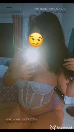 Acompanhante mulher morena (o) de olhos castanhos - ísis Fernada Acompanhante mulher morena (o) de olhos castanhos - ísis Fernada