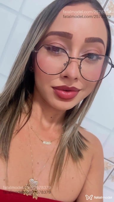 Acompanhante mulher loira (o) de olhos pretos em Luís Eduardo Magalhães - Eduarda