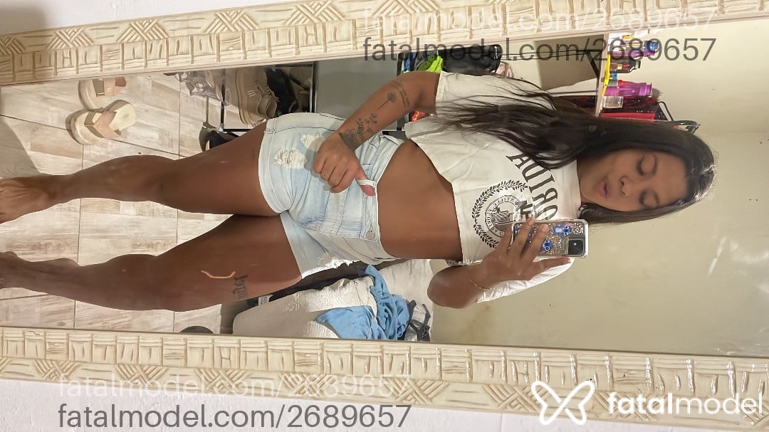 Acompanhante mulher trans morena (o) de olhos castanhos em Belém - Thaís Araújo