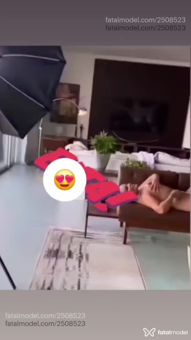 Acompanhante mulher loira (o) de olhos castanhos em Belo Horizonte - Natália Helena