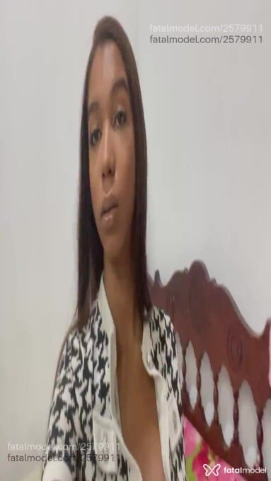 Acompanhante mulher trans morena (o) de olhos pretos em Belo Horizonte Acompanhante mulher trans morena (o) de olhos pretos em Belo Horizonte - Lua