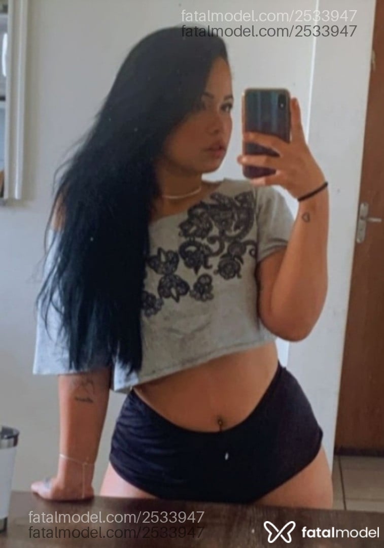 Acompanhante mulher morena (o) de olhos castanhos em Marília Acompanhante mulher morena (o) de olhos castanhos em Marília - Lisa