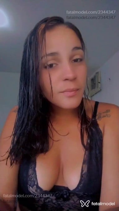 Acompanhante mulher morena (o) de olhos castanhos em Rio de Janeiro - Larissa Santos