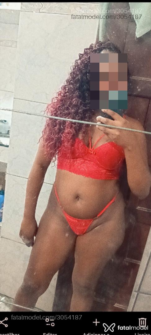 Acompanhante mulher com cabelo castanho de olhos castanhos em Rio de Janeiro Acompanhante mulher com cabelo castanho de olhos castanhos em Rio de Janeiro - Naylinda