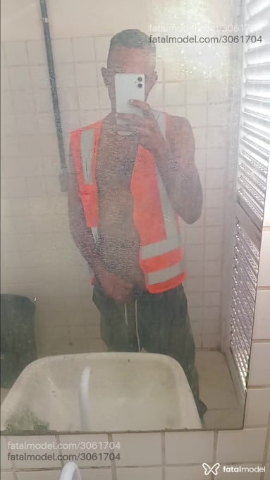 Acompanhante homem loira (o) de olhos pretos em Marília - Morenogostosoofc