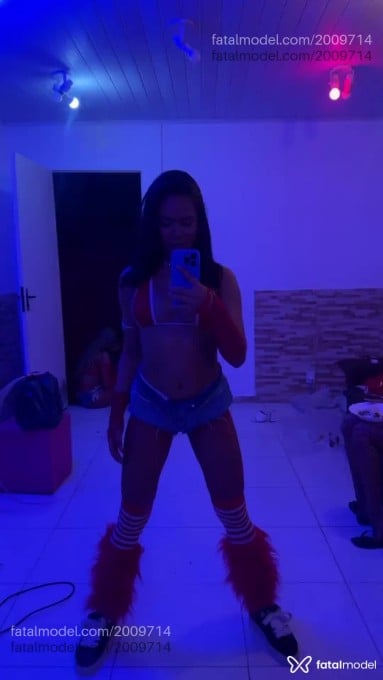 Acompanhante mulher morena (o) de olhos pretos em São Paulo - Gaab