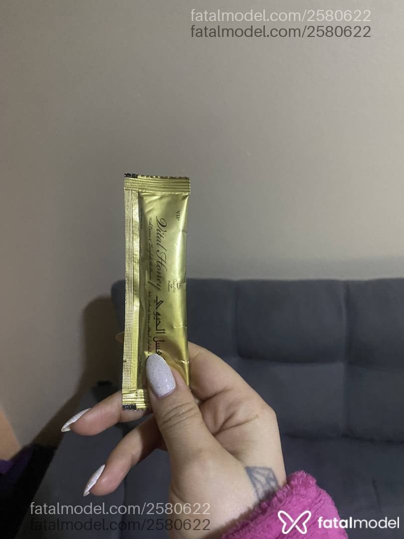 Acompanhante mulher com cabelo castanho de olhos castanhos - Ana