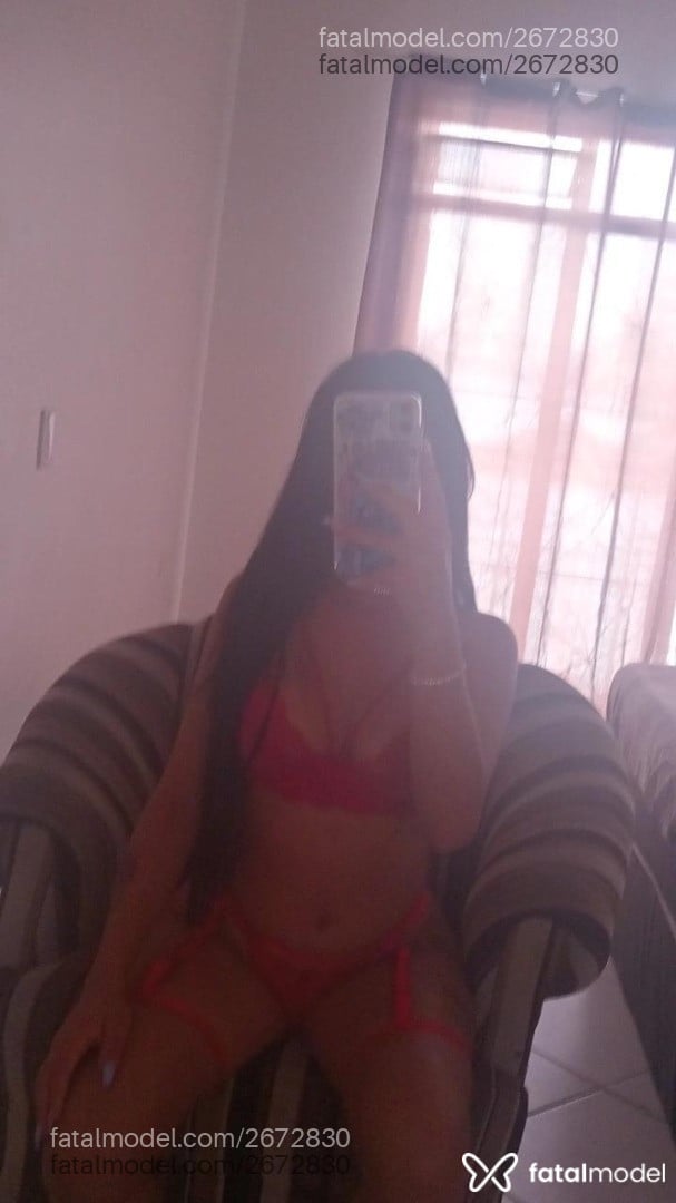 Acompanhante mulher morena (o) de olhos pretos em Guaratuba - Melissa