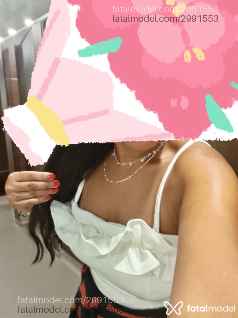 Acompanhante mulher morena (o) de olhos pretos em Ariquemes - Bruna