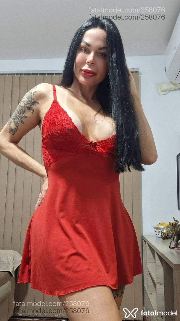 Acompanhante mulher trans morena (o) de olhos azuis em São Leopoldo - Paula