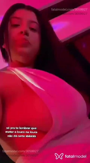Acompanhante mulher morena (o) de olhos pretos em São Francisco Acompanhante mulher morena (o) de olhos pretos em São Francisco - Maitê
