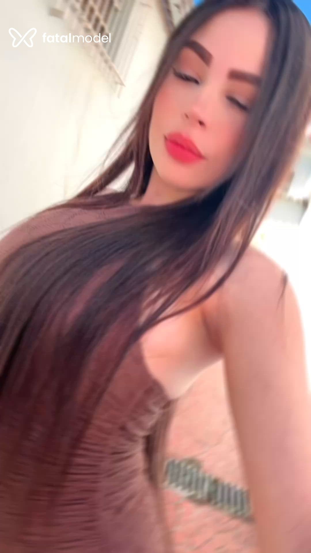 Acompanhante mulher morena (o) de olhos castanhos em Jundiaí Acompanhante mulher morena (o) de olhos castanhos em Jundiaí - Yasmin