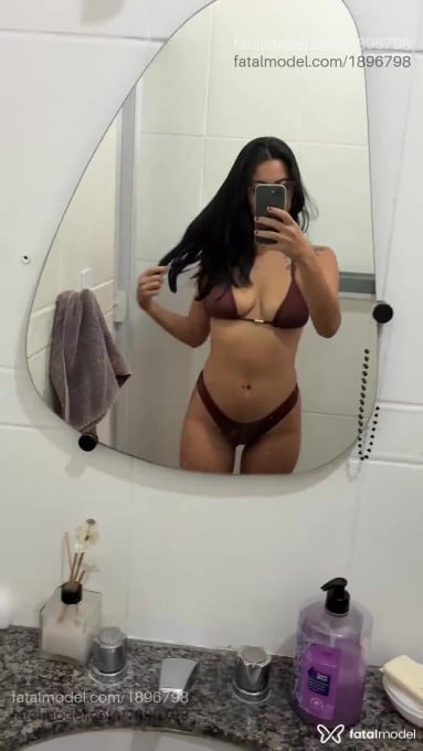 Acompanhante mulher morena (o) de olhos castanhos em Rio de Janeiro - Diva