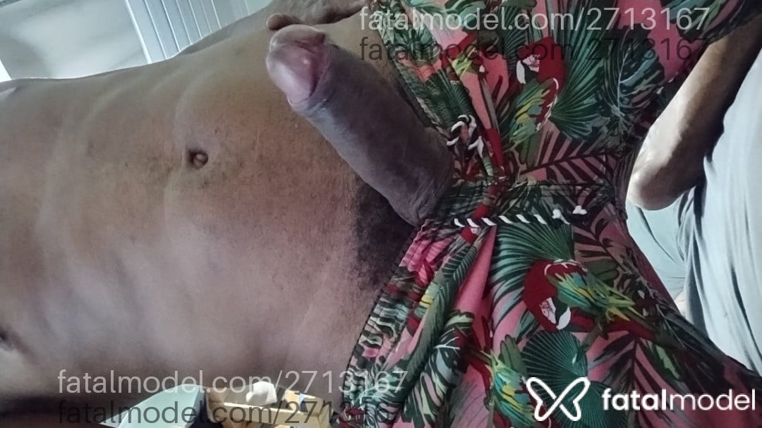 Acompanhante homem morena (o) de olhos pretos em Uberlândia - Dominadorblack