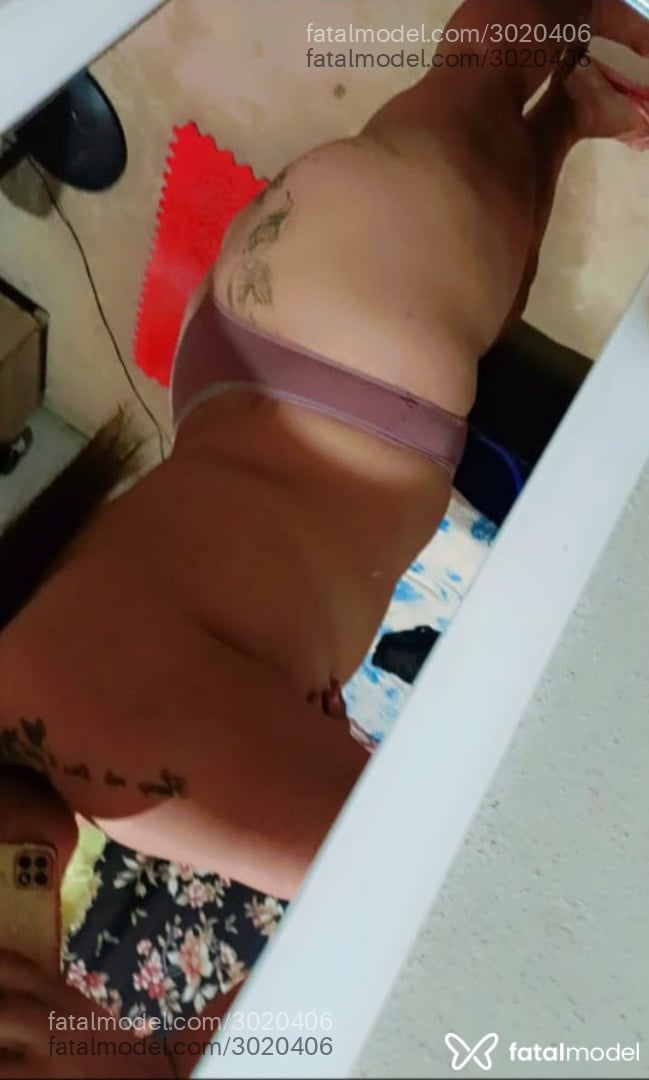Acompanhante mulher loira (o) de olhos castanhos em Macapá Acompanhante mulher loira (o) de olhos castanhos em Macapá - Rubyyy