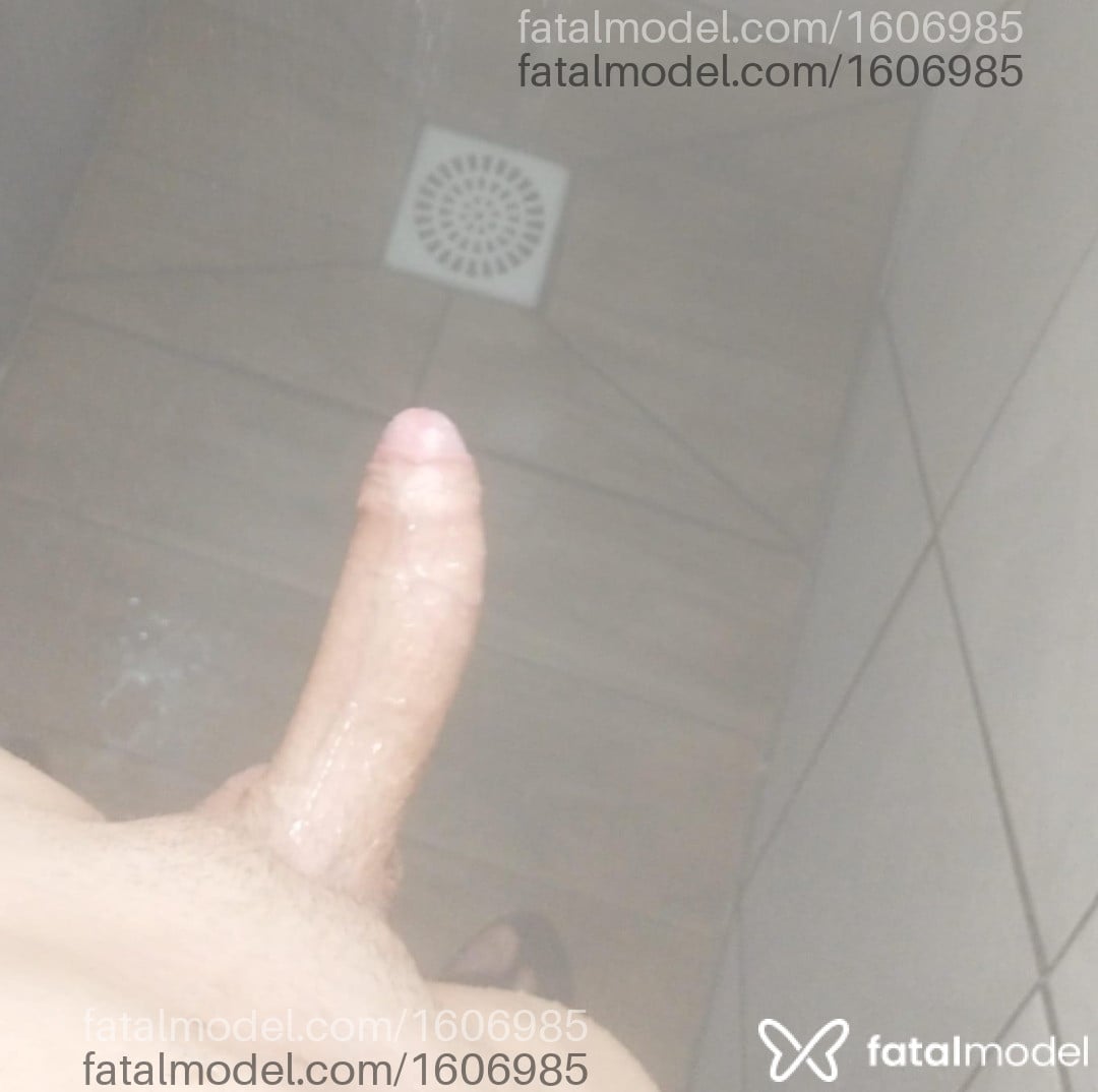 Acompanhante homem com cabelo castanho de olhos castanhos em Novo Hamburgo Acompanhante homem com cabelo castanho de olhos castanhos em Novo Hamburgo - Xandão